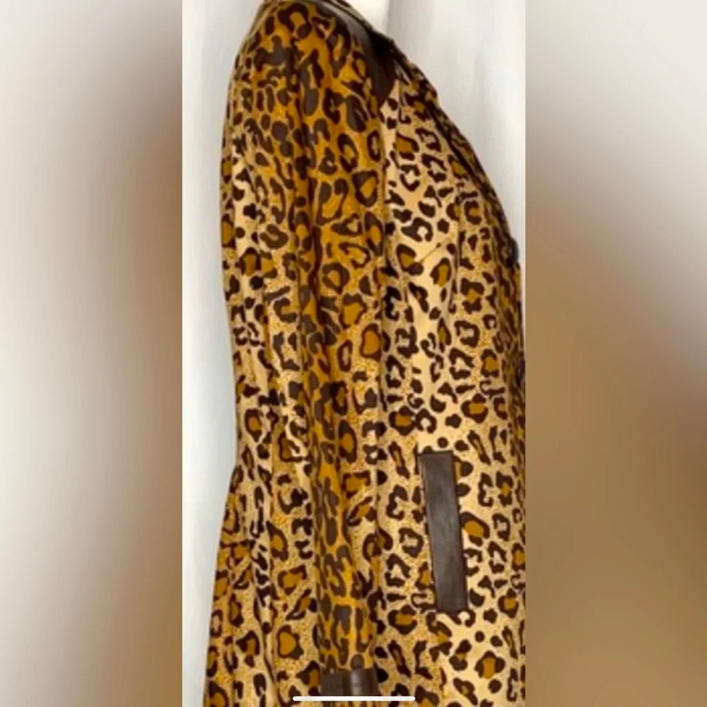 Host Pick! Make offer! RARE DON CASTER TRUE Modern look VINTAGE LEOPARD/ LEATHER - Picture 5 of 16